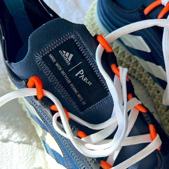 Adidas Parley X 4DFWD Shadow Navy White Running Shoes Men's Size 10. - Picture 9 of 11